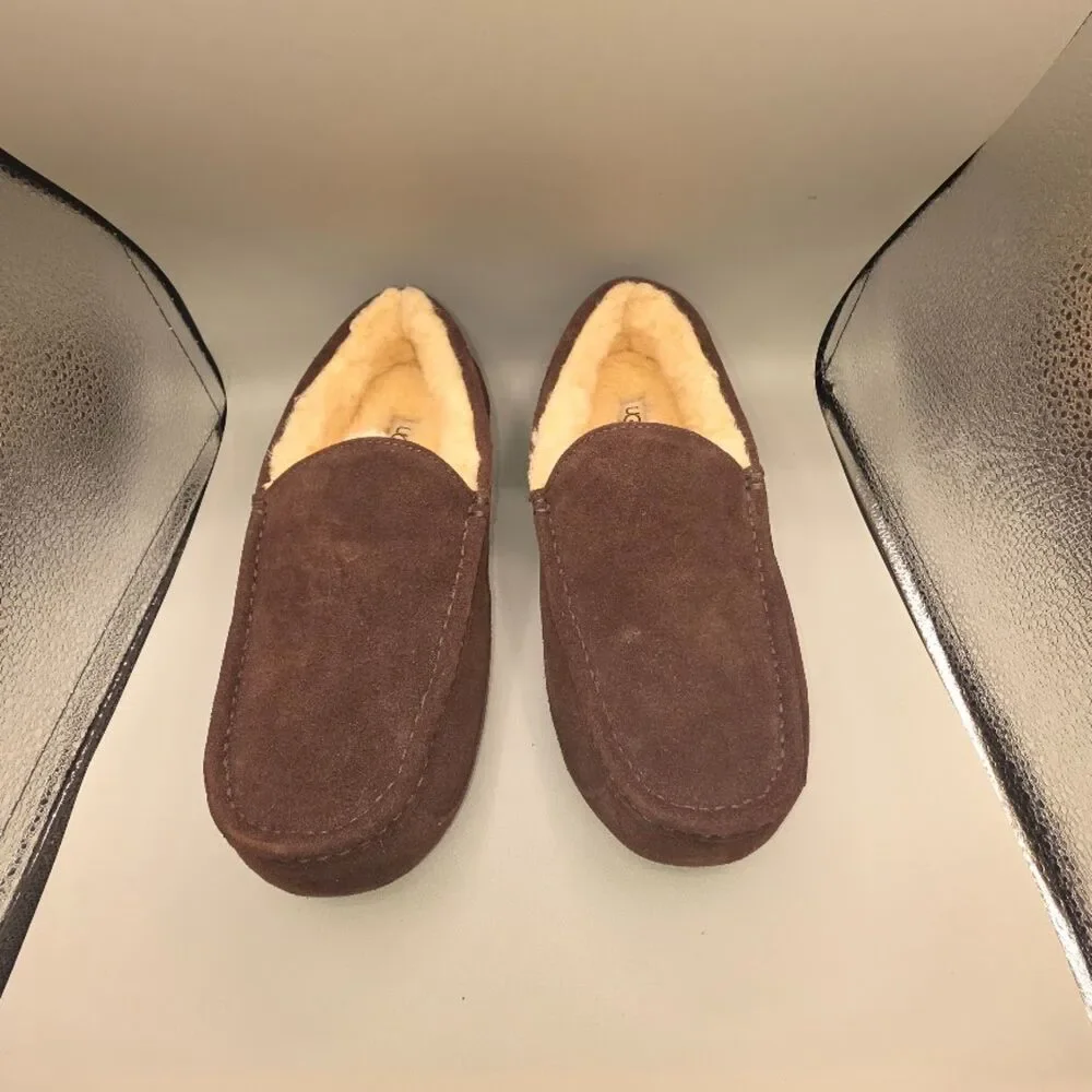 UGG Men's Ascot Suede Slipper Espresso Brown Size 10 WITH BOX
